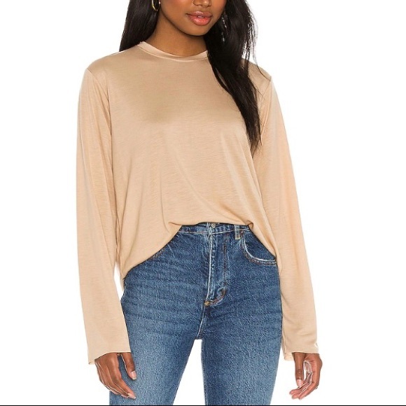 Lovers + Friends Tops - 😍 NWT LOVERS + FRIENDS Gorgeous Blouse Sz XS